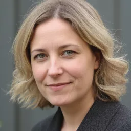 Jacqueline van der Meer